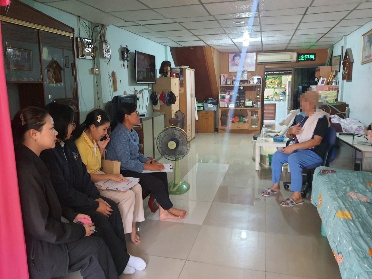 พช.นนท์ติดตามการดำเนินงานกองทุนพัฒนาบทบาทสตรีตำบลท่าทรายและตำบลบางไผ่