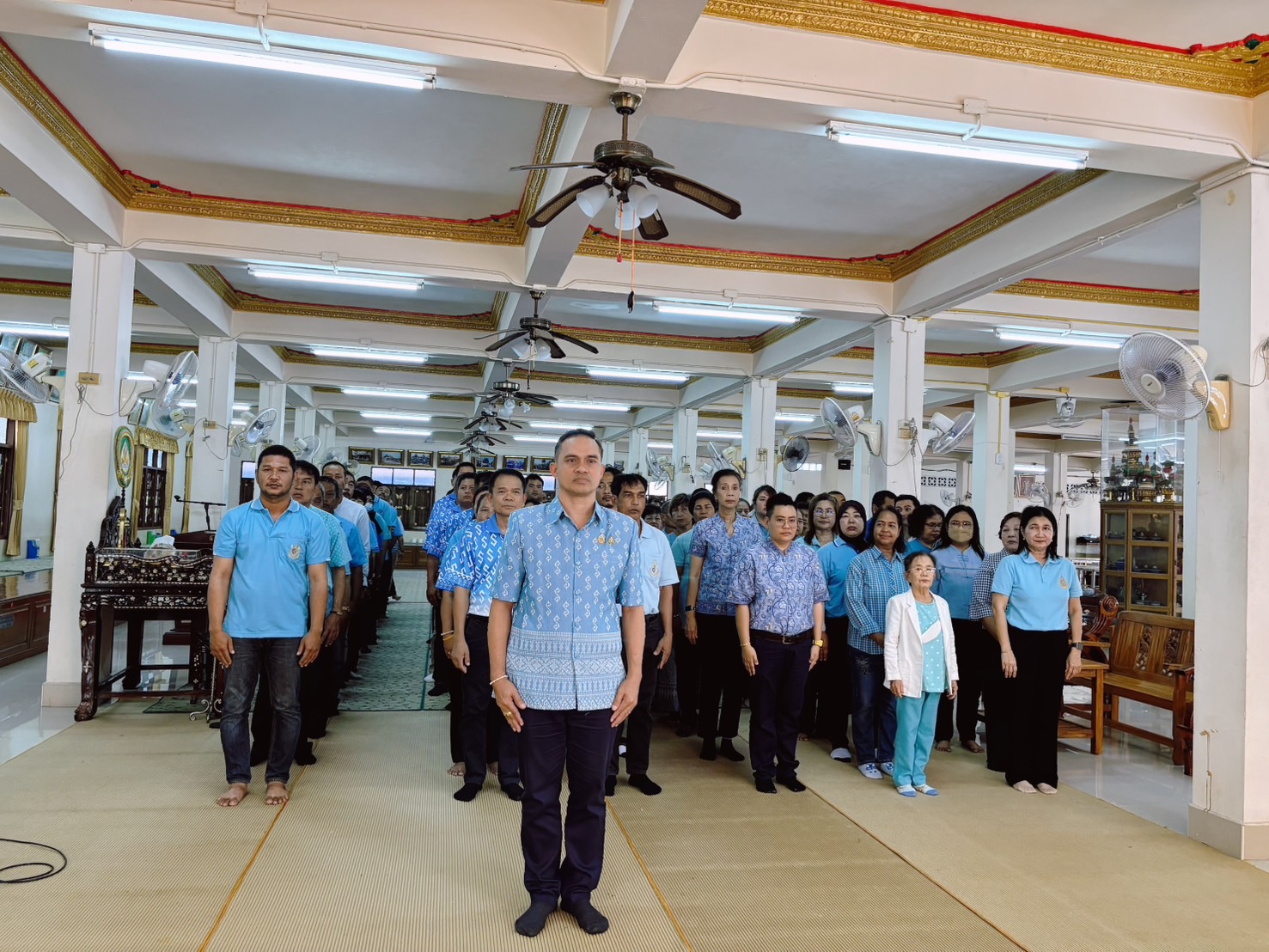 พช.บางบัวทอง พร้อมกับภาคีเครือข่ายกองทุนแม่ของแผ่นดินอำเภอบางบัวทอง จัดกิจกรรมจิตอาสา ๒๕ พฤศจิกายน วันกองทุนแม่ของแผ่นดิน ภายใต้แนวคิด “๒ ทศวรรษ กองทุนแม่ของแผ่นดิน ครอบครัวอบอุ่น ชุมชนเข้มแข็ง”