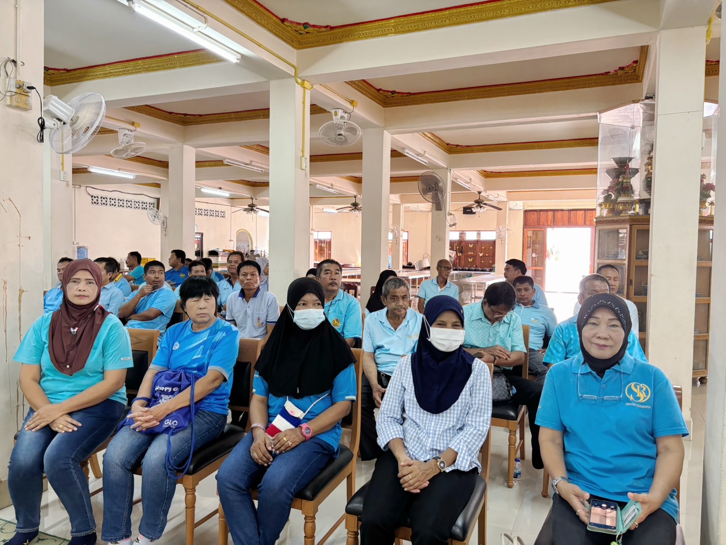 พช.บางบัวทอง พร้อมกับภาคีเครือข่ายกองทุนแม่ของแผ่นดินอำเภอบางบัวทอง จัดกิจกรรมจิตอาสา ๒๕ พฤศจิกายน วันกองทุนแม่ของแผ่นดิน ภายใต้แนวคิด “๒ ทศวรรษ กองทุนแม่ของแผ่นดิน ครอบครัวอบอุ่น ชุมชนเข้มแข็ง”