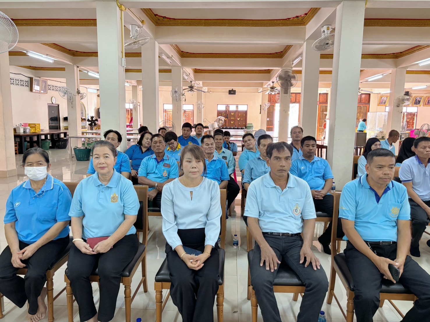 พช.บางบัวทอง พร้อมกับภาคีเครือข่ายกองทุนแม่ของแผ่นดินอำเภอบางบัวทอง จัดกิจกรรมจิตอาสา ๒๕ พฤศจิกายน วันกองทุนแม่ของแผ่นดิน ภายใต้แนวคิด “๒ ทศวรรษ กองทุนแม่ของแผ่นดิน ครอบครัวอบอุ่น ชุมชนเข้มแข็ง”