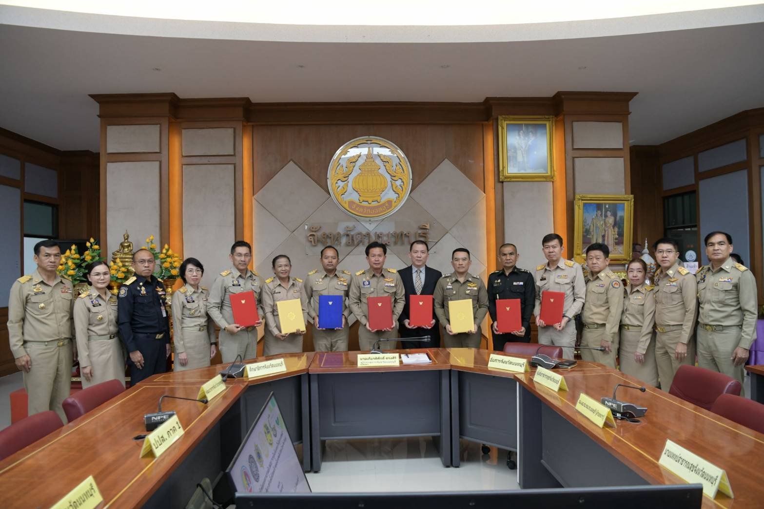 พช.นนท์พร้อมขับเคลื่อนการแก้ไขปัญหายาเสพติดในระดับพื้นที่