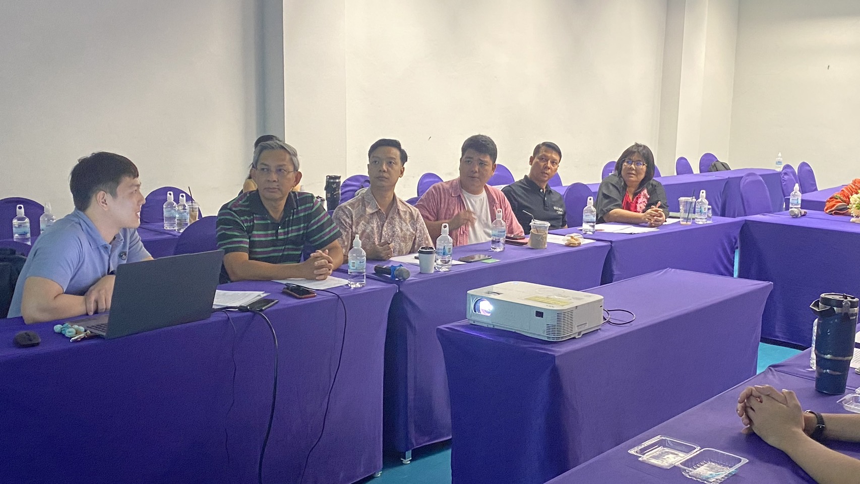 สพอ.เมืองนนทบุรีประชุมคณะกรรมการเครือข่ายผู้ผลิต ผู้ประกอบการหนึ่งตำบล หนึ่งผลิตภัณฑ์ (OTOP) จังหวัดนนทบุรี