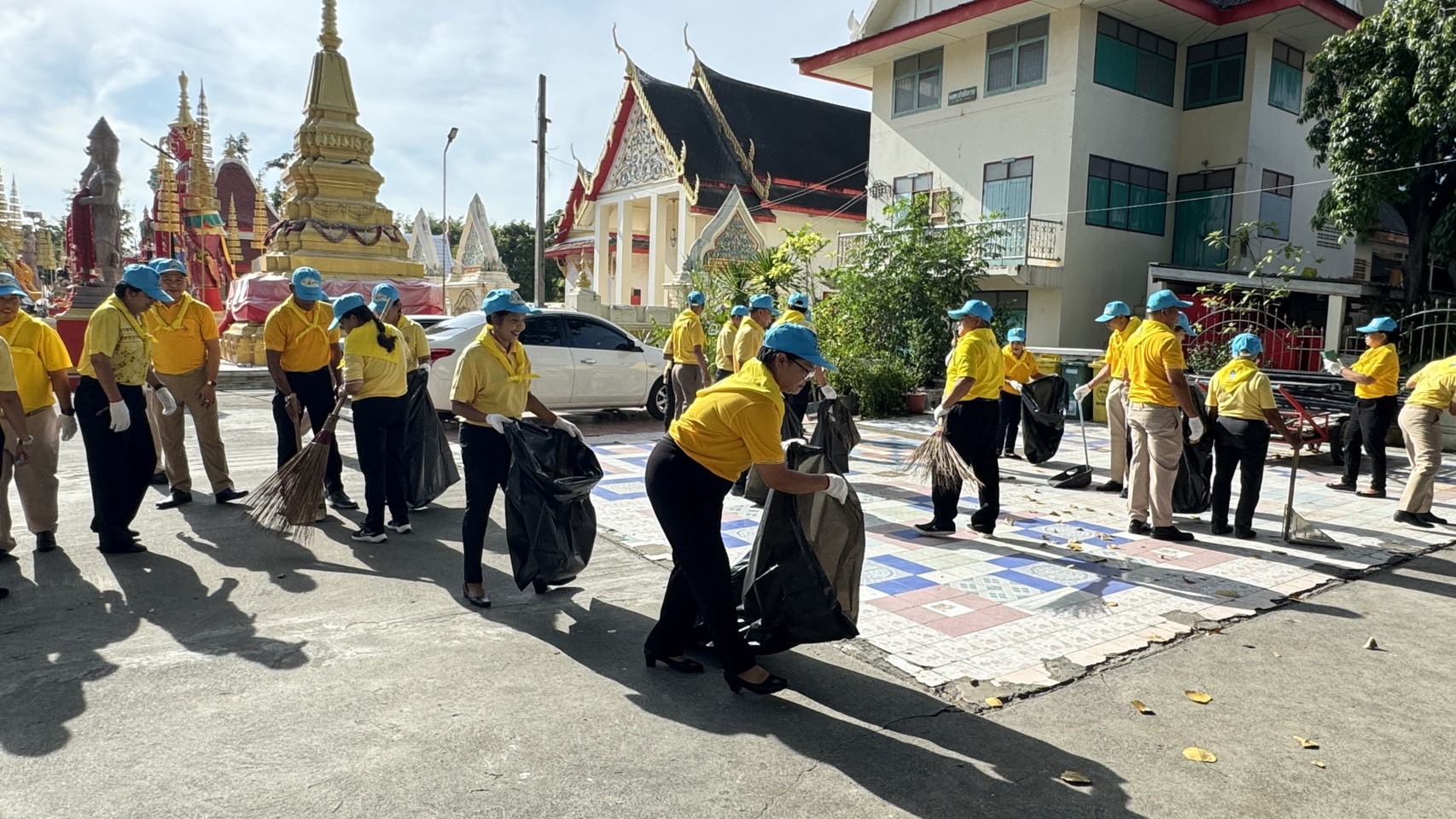 สพอ.นนทบุรีร่วมกิจกรรมจิตอาสาพัฒนา ปรับปรุงภูมิทัศน์  พัฒนาพื้นที่