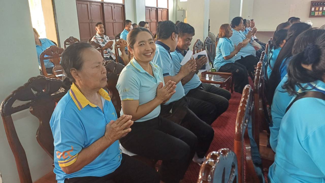 พช.ปากเกร็ดพร้อมเครือข่ายกองทุนแม่ของแผ่นดินอำเภอปากเกร็ดจัดทอดผ้าป่าสามัคคี