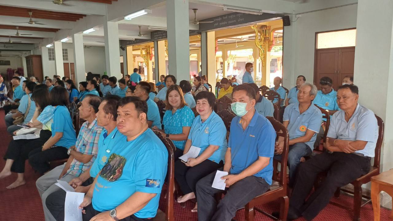 พช.ปากเกร็ดพร้อมเครือข่ายกองทุนแม่ของแผ่นดินอำเภอปากเกร็ดจัดทอดผ้าป่าสามัคคี