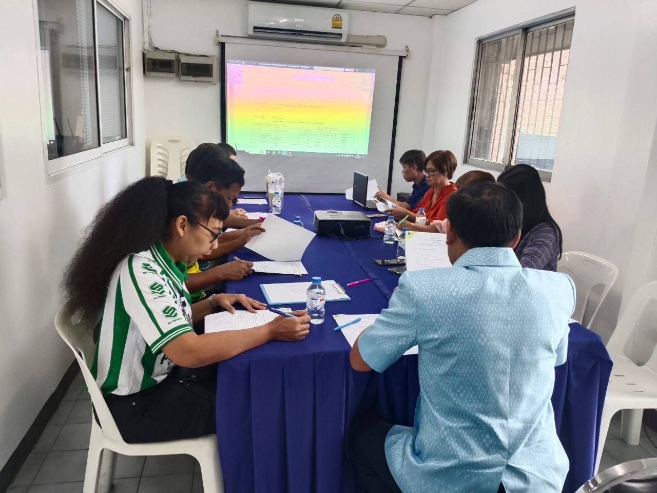 “พช.ปากเกร็ด ขับเคลื่อนโครงการหนึ่งตำบล หนึ่งผลิตภัณฑ์ จัดประชุมคณะอนุกรรมการหนึ่งตำบล หนึ่งผลิตภัณฑ์อำเภอปากเกร็ด ครั้งที่ 3/2567”