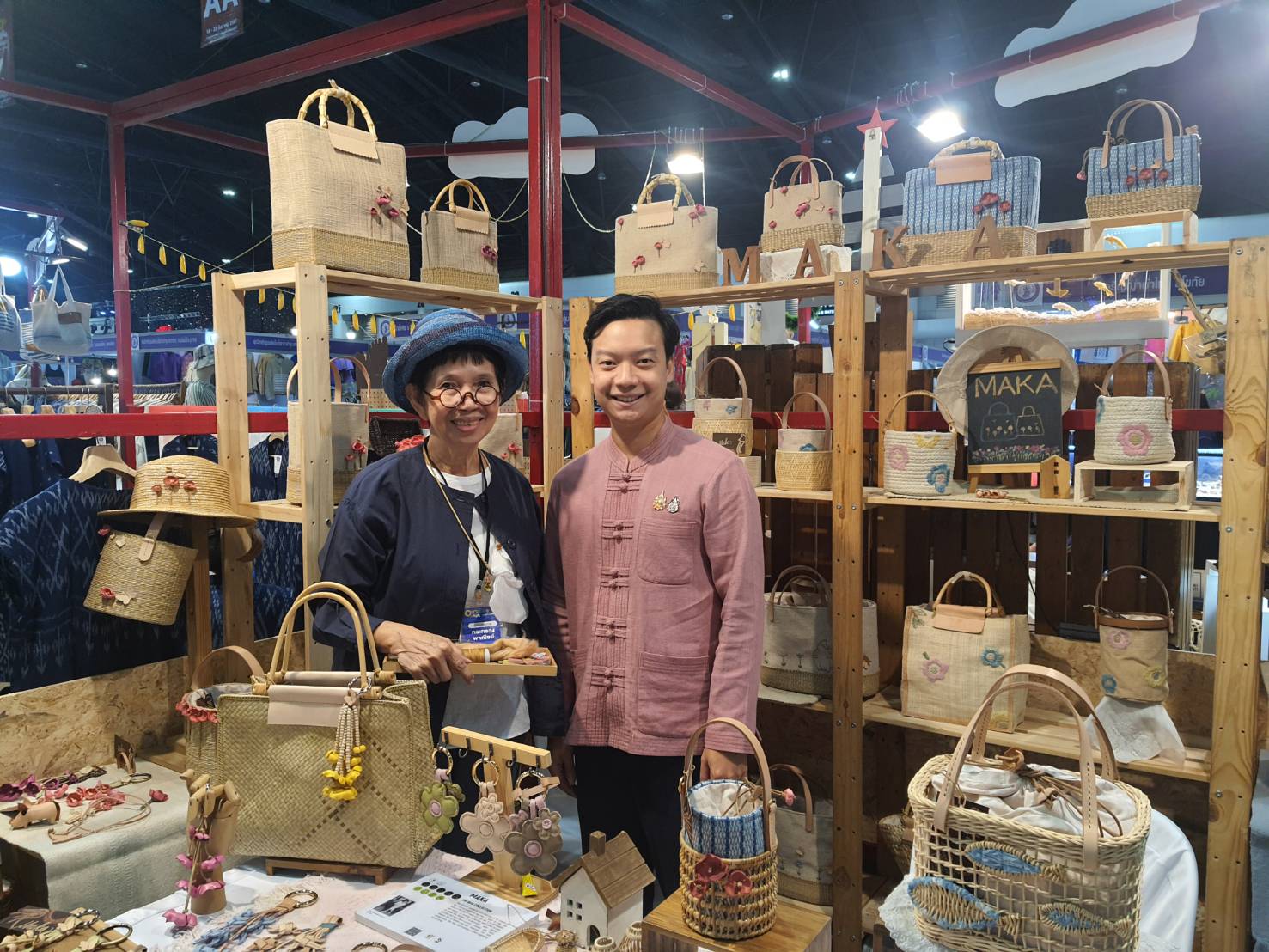 งาน OTOP City 2024 ภายใต้ธีม “Happy Market มอบความสุข ด้วยของขวัญล้ำค่า จากภูมิปัญญาไทย”