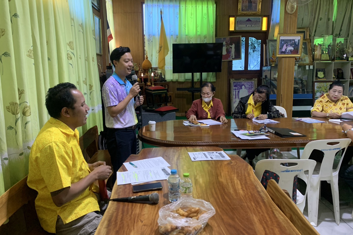 สพอ.เมืองนนทบุรีดำเนินโครงการพัฒนาศักยภาพศูนย์จัดการกองทุนชุมชน กิจกรรมแก้ไขปัญหาหนี้สินครัวเรือนของประชาชนโดยทุนชุมชน