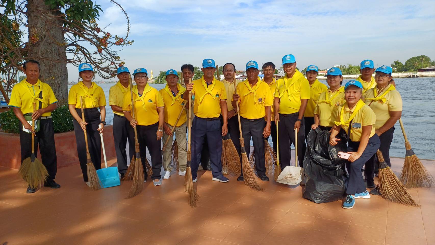 พช.ปากเกร็ดร่วมกิจกรรม จิตอาสาพระราชทาน 5 ธันวาคม 2567″ทำความดี ด้วยหัวใจ เทิดทูนสถาบันหลักของชาติ”