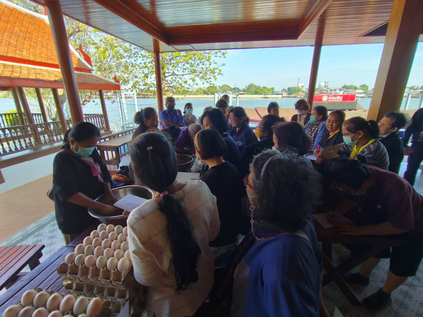 พช.ปากเกร็ด ดำเนินโครงการฝึกอบรมอาชีพครัวเรือนที่มีปัญหาด้านอาชีพและรายได้ ตามแนวทางสัมมาชีพชุมชน