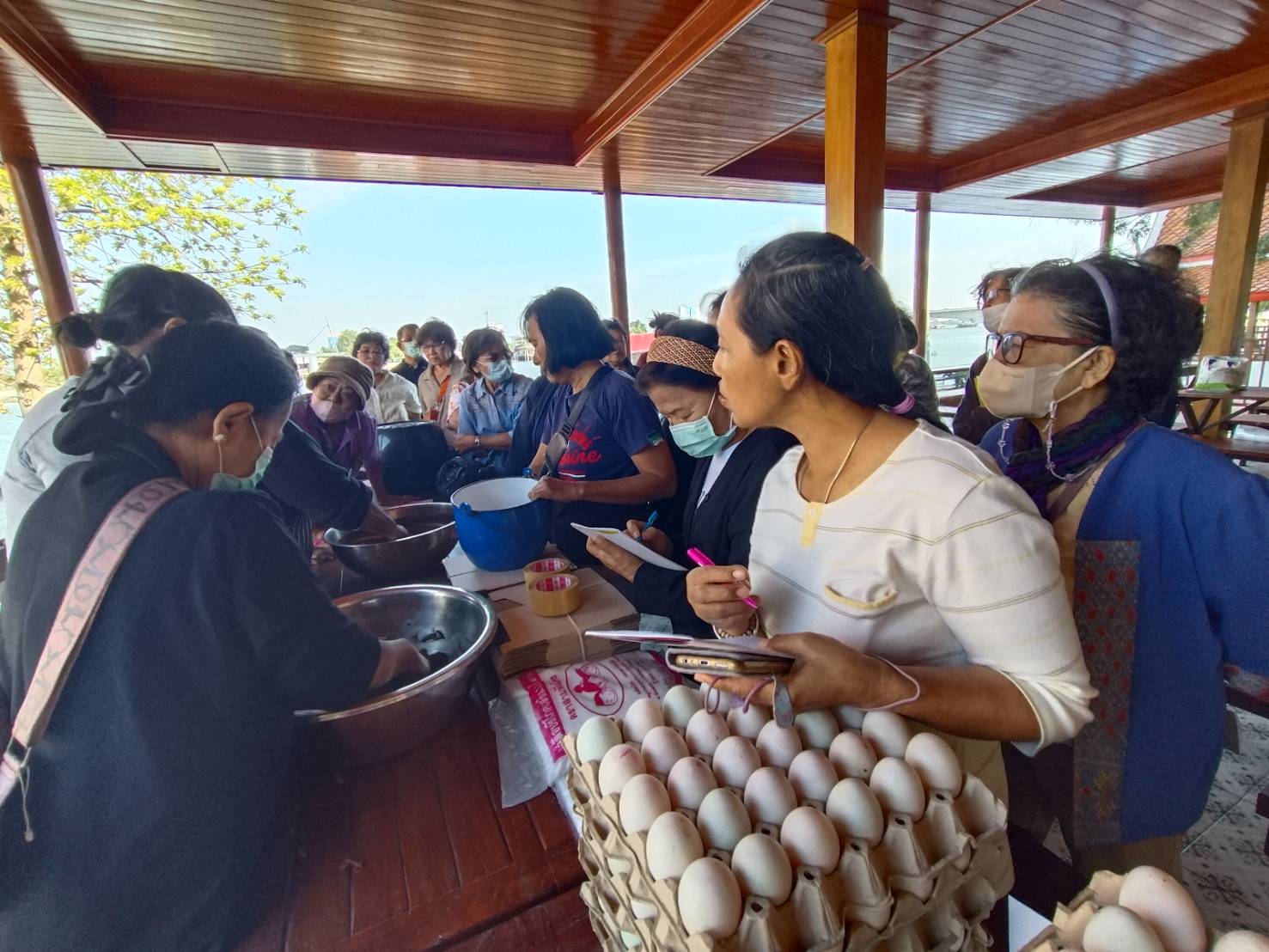 พช.ปากเกร็ด ดำเนินโครงการฝึกอบรมอาชีพครัวเรือนที่มีปัญหาด้านอาชีพและรายได้ ตามแนวทางสัมมาชีพชุมชน