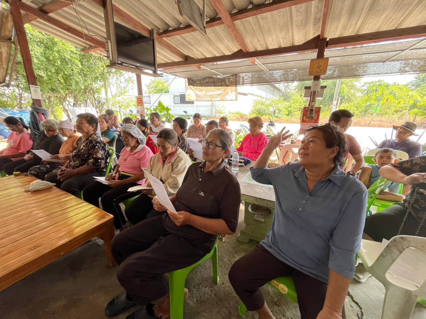 สพอ.ไทรน้อย จัดโครงการส่งเสริมประชาชนเป้าหมายเข้าถึงแหล่งทุน