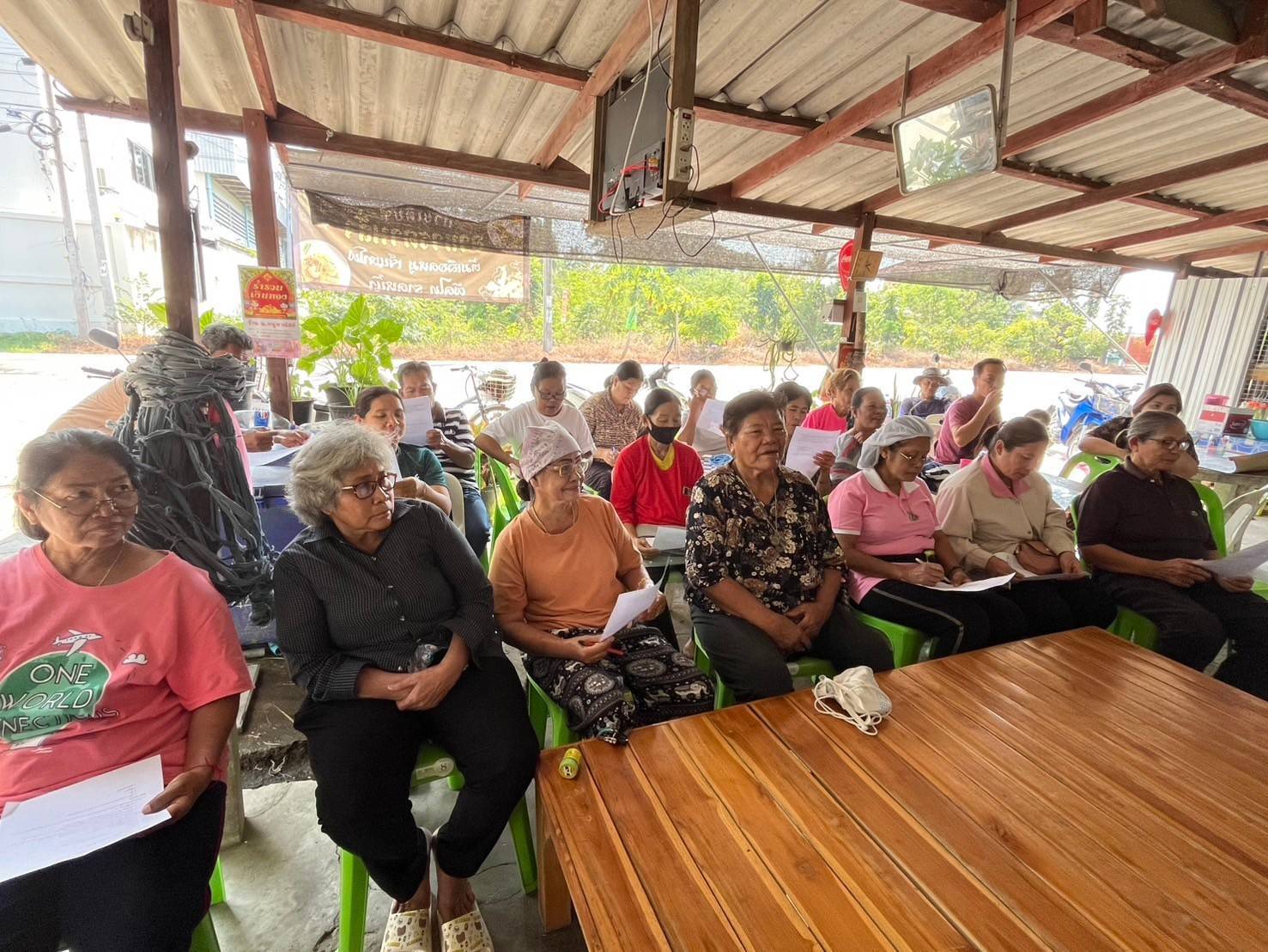 สพอ.ไทรน้อย จัดโครงการส่งเสริมประชาชนเป้าหมายเข้าถึงแหล่งทุน