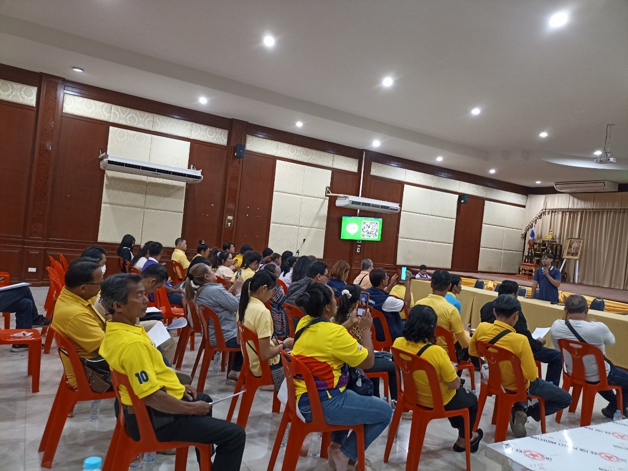 พช.บางกรวย ดำเนินโครงการประชุมเชิงปฏิบัติการผู้จัดเก็บข้อมูล จปฐ. ประจำปี พ.ศ. 2568 ด้วยเครื่องอิเล็กทรอนิกส์