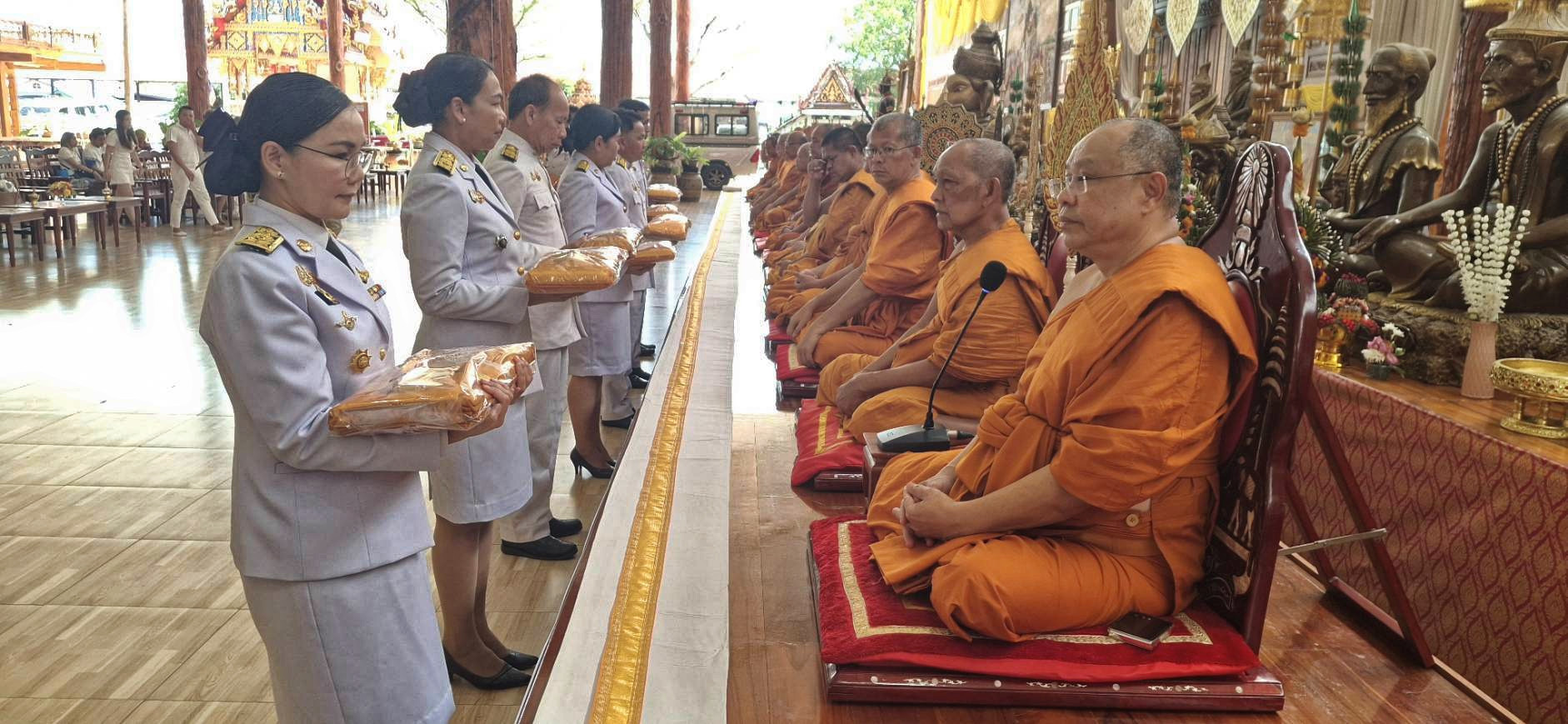 พช.บางใหญ่ ร่วมกิจกรรมวันคล้ายวันบรมราชสมภพของพระบาทสมเด็จพระปรมินทรมหาภูมิพลอดุลยเดช บรมนาถบพิตร วันชาติและวันพ่อแห่งชาติ 5 ธันวาคม 2567