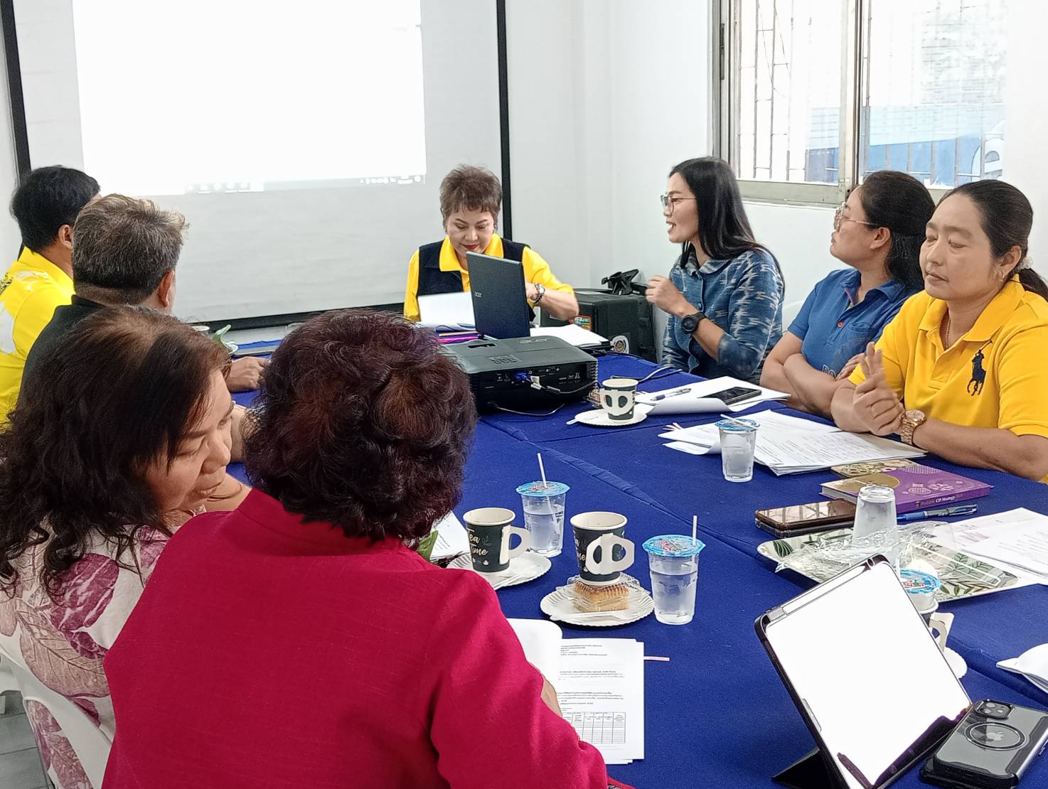 พช.ปากเกร็ดจัดประชุมคณะอนุกรรมการกลั่นกรองและติดตามการดำเนินงานกองทุนพัฒนาบทบาทสตรีอำเภอ(อกส.อ) อำเภอปากเกร็ด ครั้งที่  7/2567 ปีงบประมาณ 2568