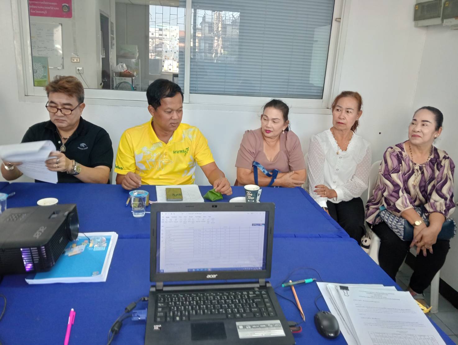 พช.ปากเกร็ดจัดประชุมคณะอนุกรรมการกลั่นกรองและติดตามการดำเนินงานกองทุนพัฒนาบทบาทสตรีอำเภอ(อกส.อ) อำเภอปากเกร็ด ครั้งที่  7/2567 ปีงบประมาณ 2568