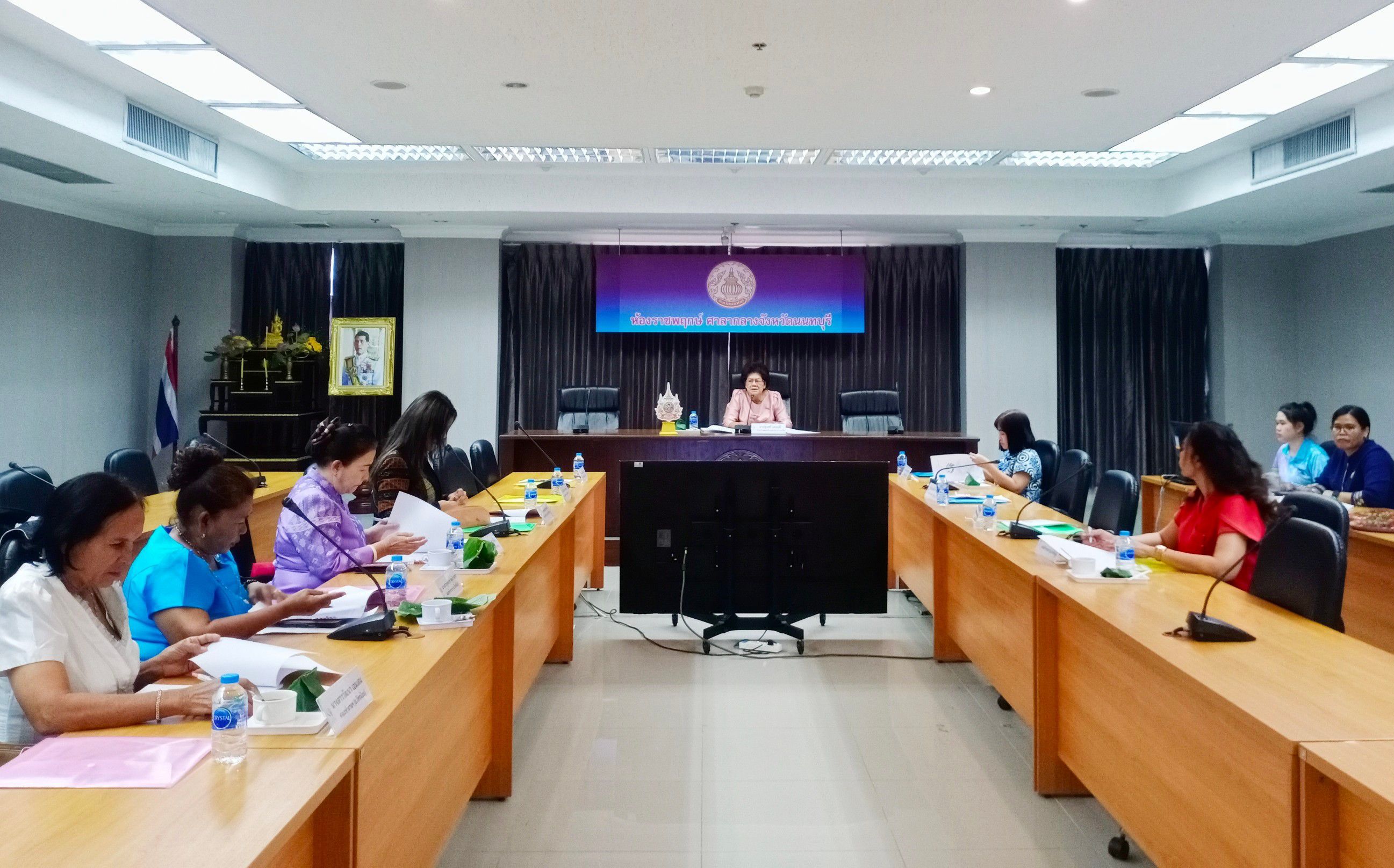 📸 พช.นนท์ ประชุมคณะทำงานขับเคลื่อนกองทุนพัฒนาบทบาทสตรีจังหวัดนนทบุรี ครั้งที่ 8/2567