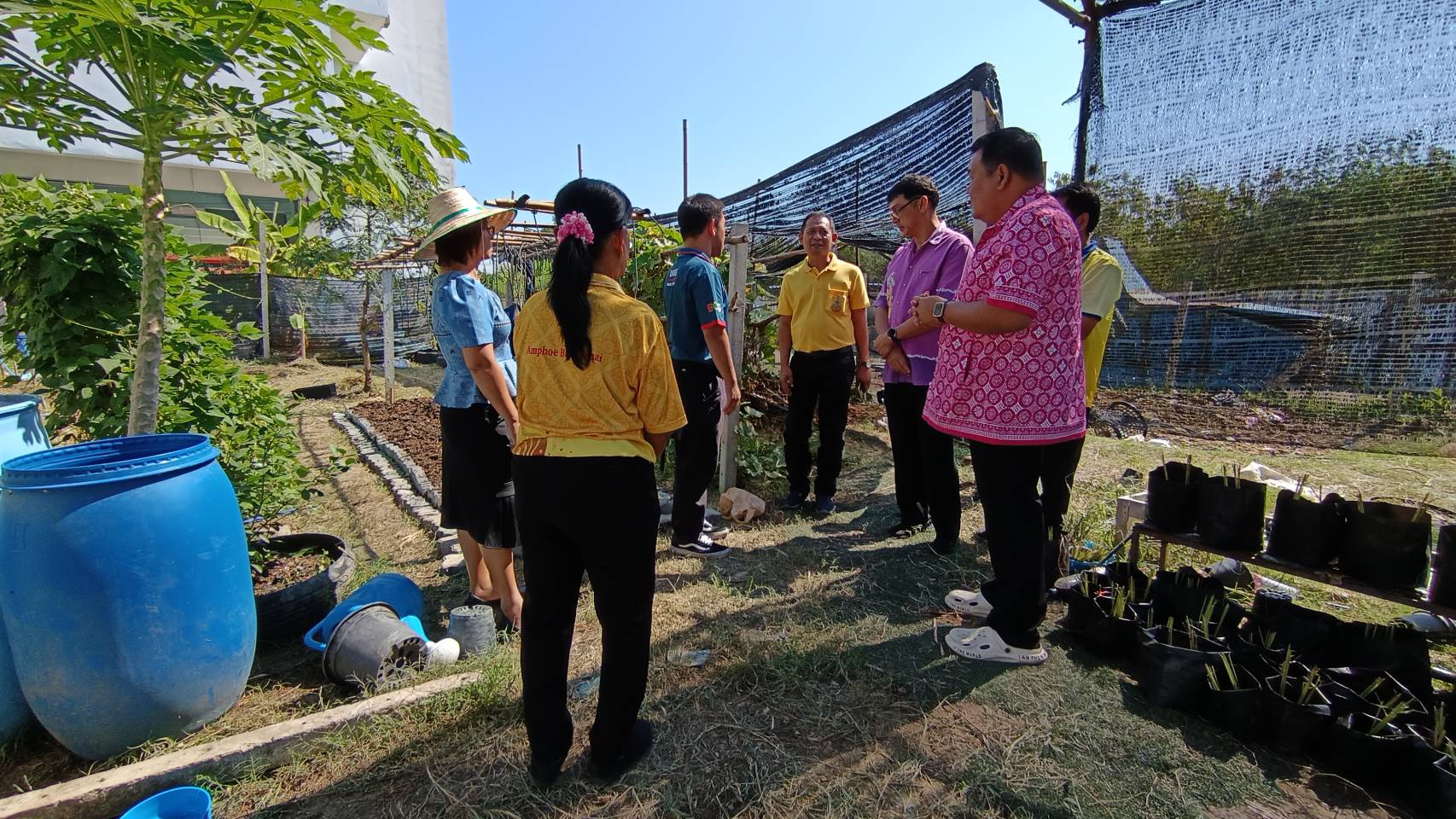 สพอ.บางกรวยดำเนินการเตรียมความพร้อมการจัดทำMOU “ตำบลเข้มแข็งตามหลักปรัชญาของเศรษฐกิจพอเพียง”