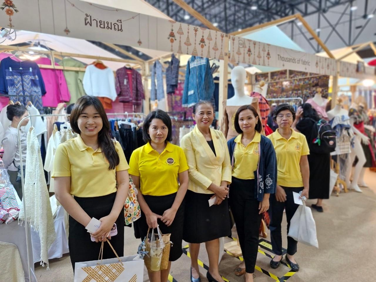 พช.นนทบุรีร่วมงาน Silk Festival 2024 สู่การพัฒนาที่ยั่งยืน