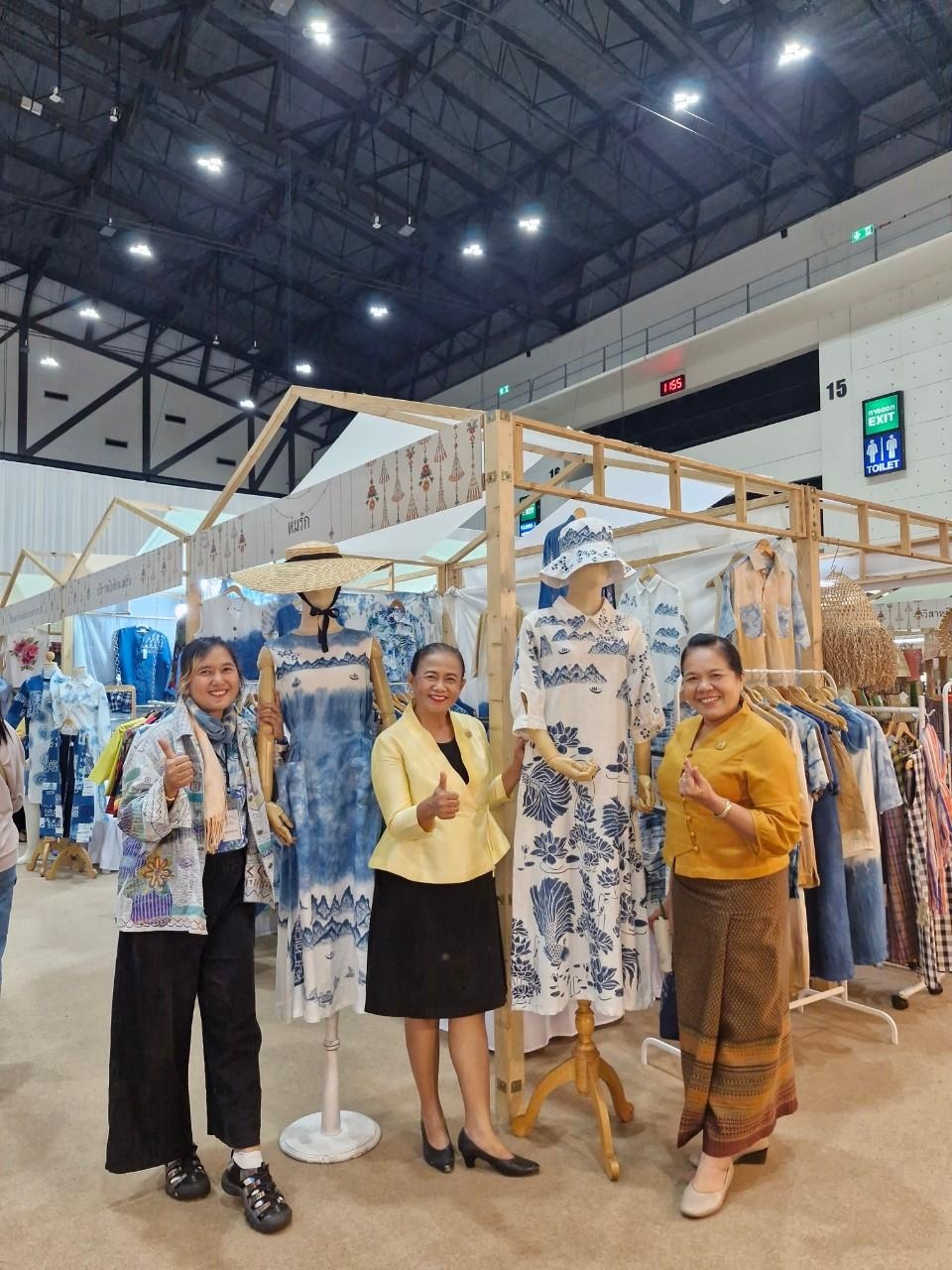 พช.นนทบุรีร่วมงาน Silk Festival 2024 สู่การพัฒนาที่ยั่งยืน