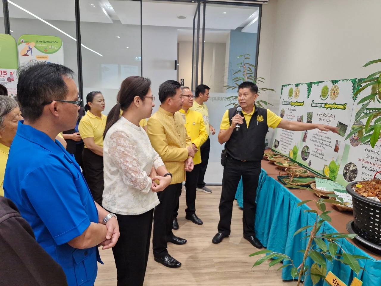 พช.นนท์ร่วมเปิดงานวันดินโลก ประจำปี 2567 เพื่อน้อมรำลึกในพระมหากรุณาธิคุณพระบาทสมเด็จพระบรมชนกาธิเบศร มหาภูมิพลอดุลยเดชมหาราช บรมนาถบพิตร “นักวิทยาศาสตร์ดินเพื่อมนุษยธรรม” เนื่องในวันดินโลก