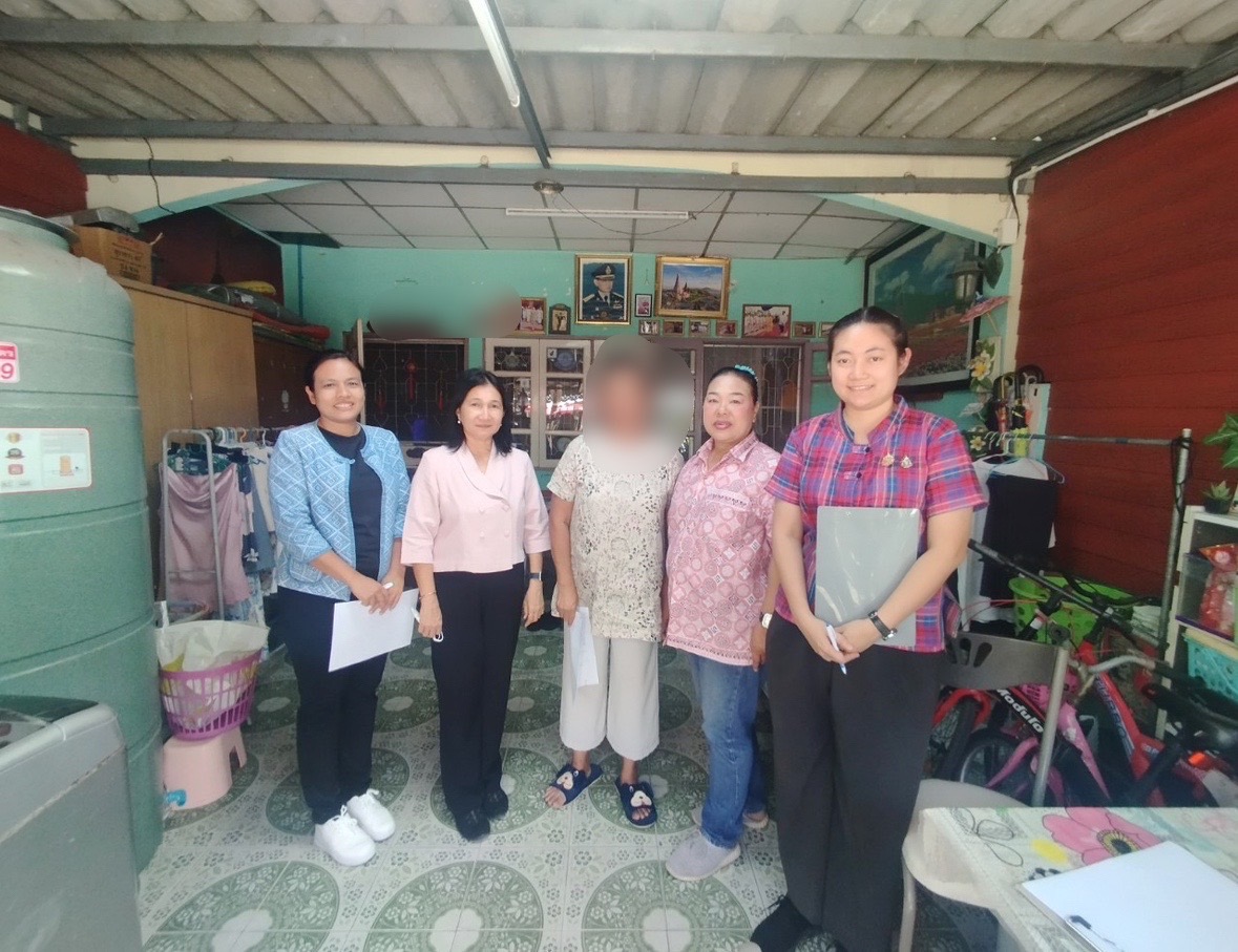 พช.บางบัวทอง ติดตามและสนับสนุนการดำเนินงานกองทุนพัฒนาบทบาทสตรี