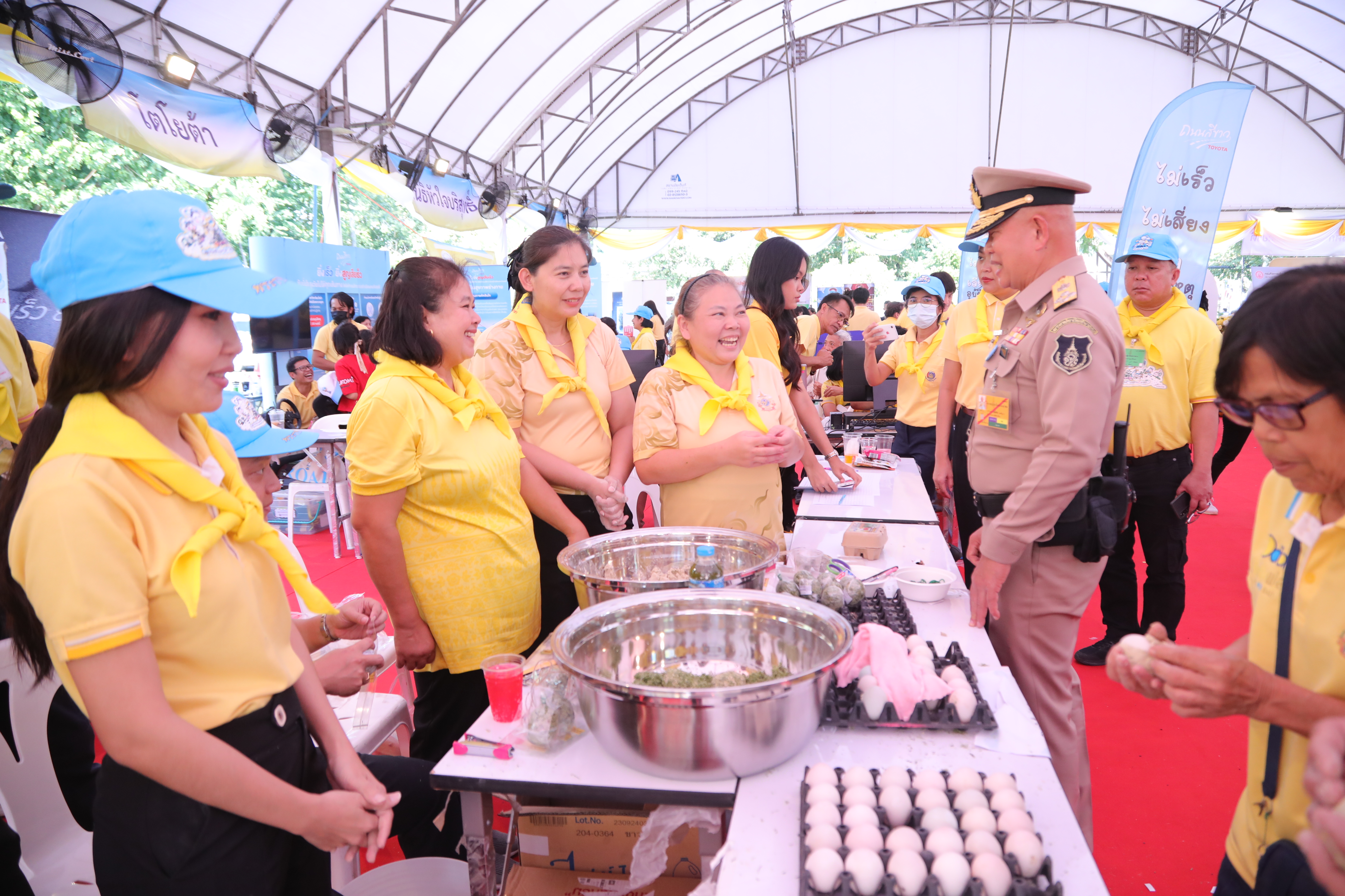 โครงการจิตอาสาพระราชทาน “พช. ทำความดี ด้วยหัวใจ เทิดทูนสถาบันหลักของชาติ”