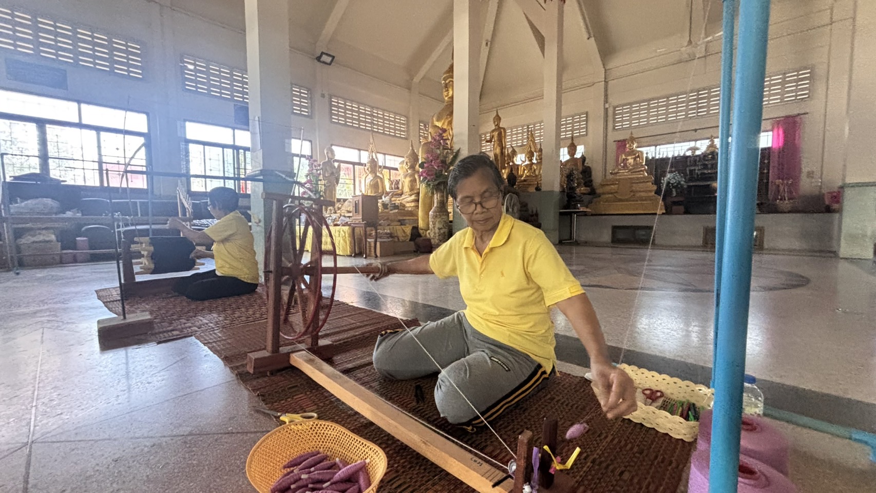 พช.นนท์ลงพื้นที่เยี่ยมเยียนศูนย์ทอผ้าจังหวัดนนทบุรี “กลุ่มรวมใจรักษ์มหาสวัสดิ์”