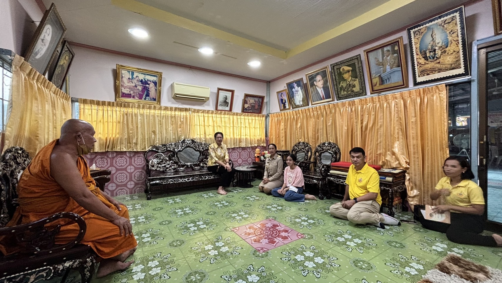 พช.นนท์ลงพื้นที่เยี่ยมเยียนศูนย์ทอผ้าจังหวัดนนทบุรี “กลุ่มรวมใจรักษ์มหาสวัสดิ์”