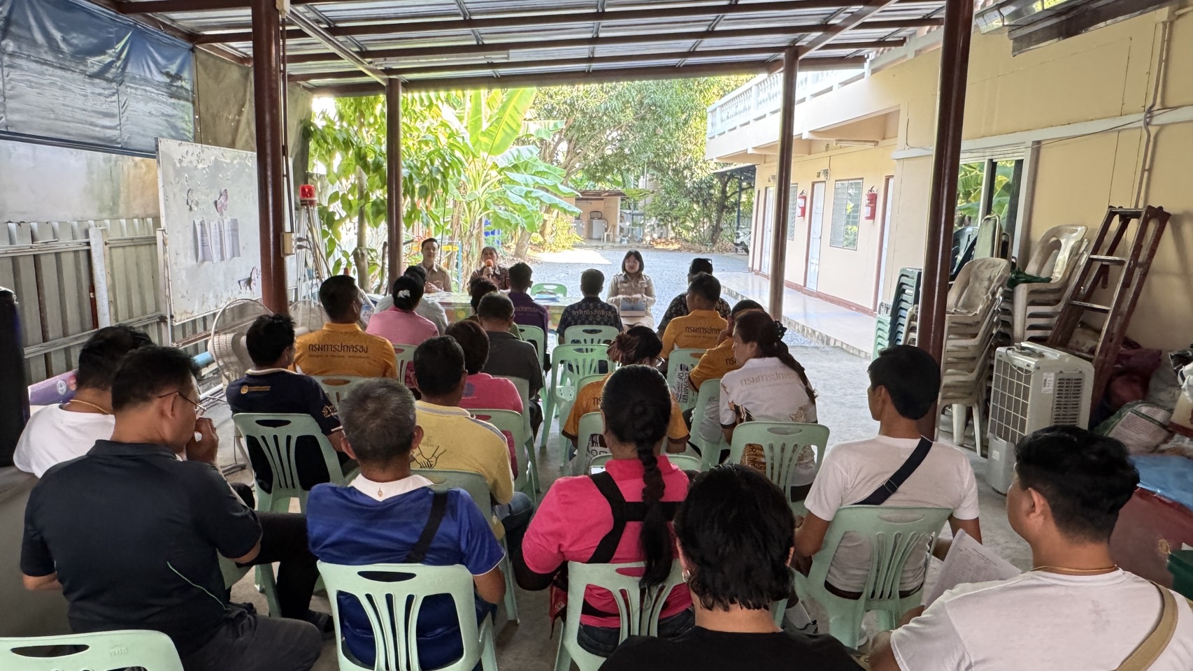 สพอ.เมืองนนทบุรีเข้าร่วมประชุมประจำเดือนธันวาคม 2567 ของกำนัน ผู้ใหญ๋บ้านตำบลบางกร่าง