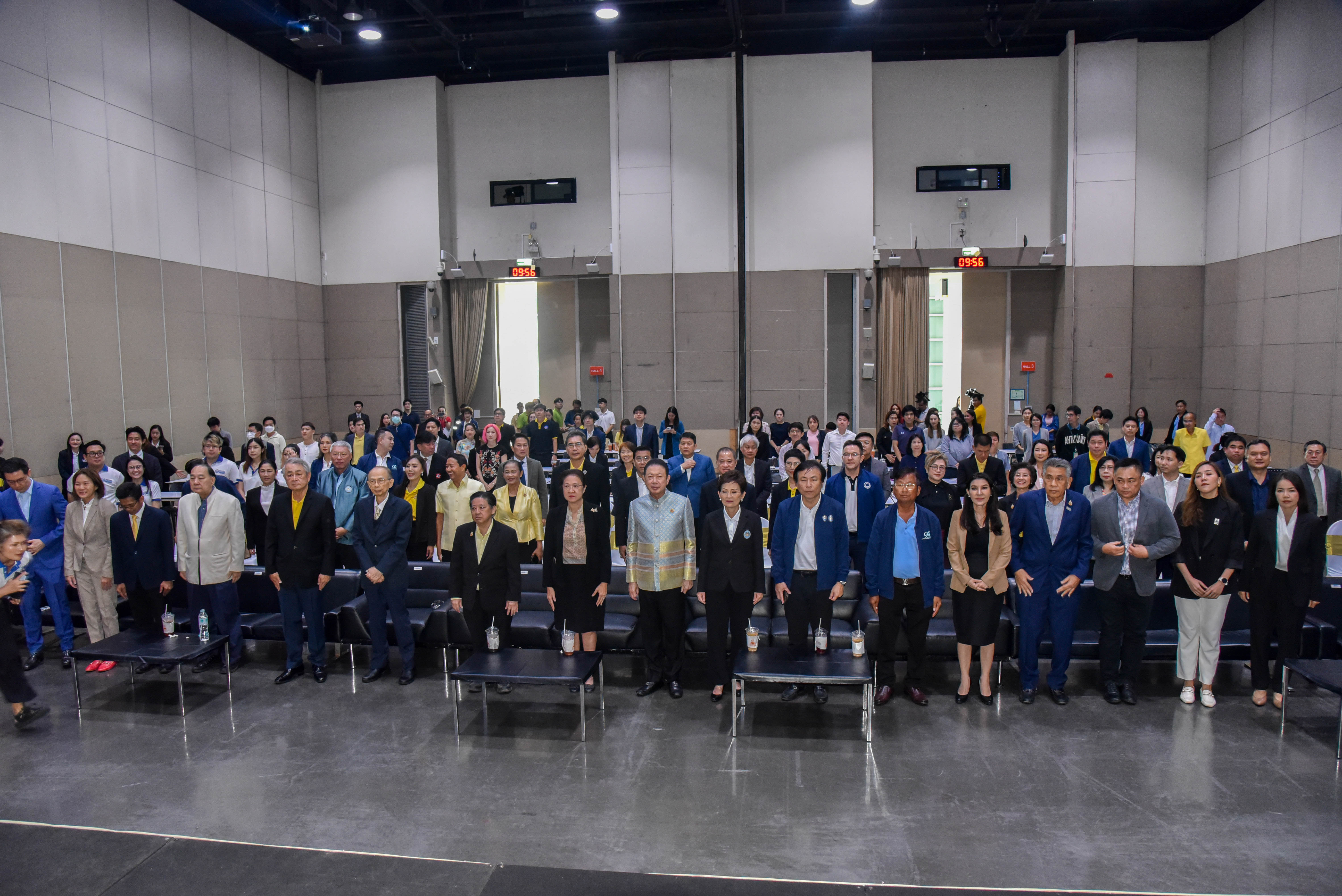 พช.นนทบุรีร่วมพิธีเปิดกิจกรรม “Big Match” ครั้งที่ 3