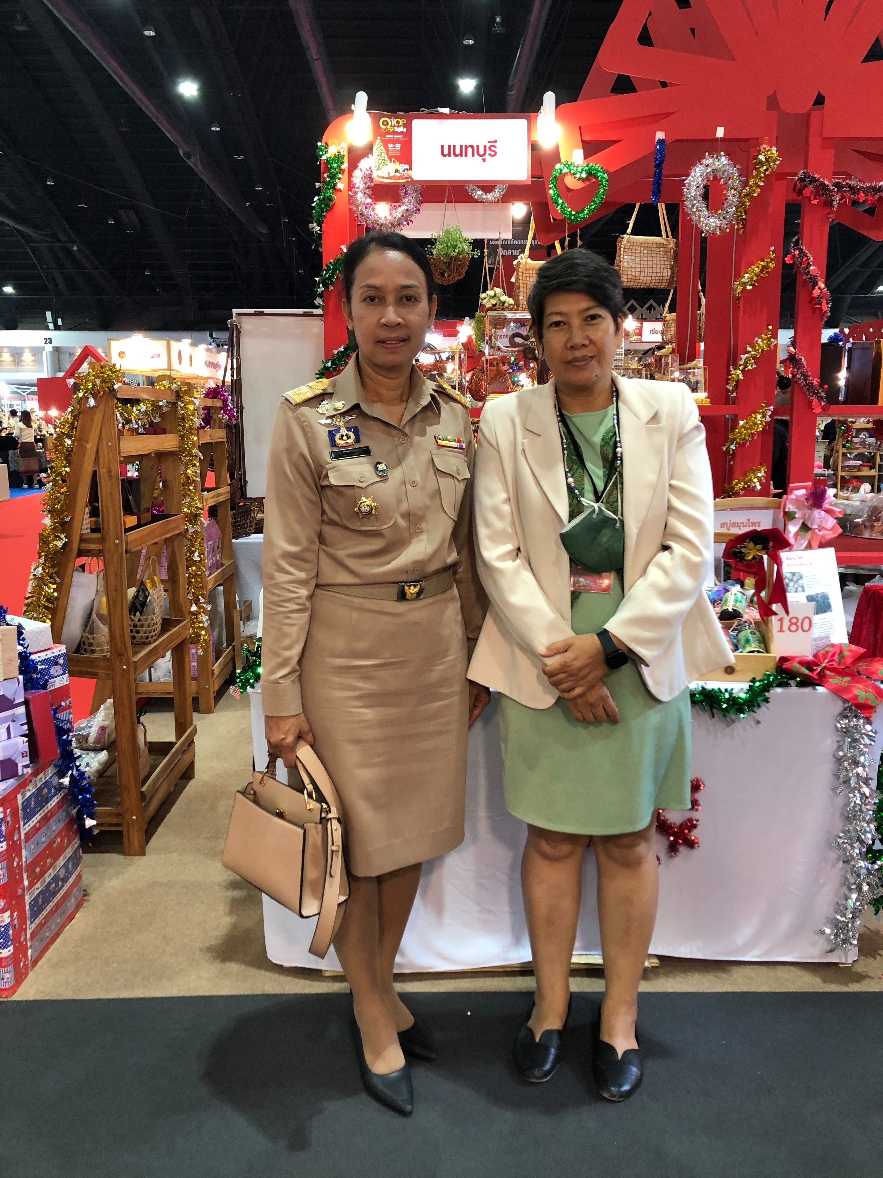 พช.นนท์ร่วมพิธีเปิดงาน OTOP City 2024 “มอบความสุขด้วยของขวัญล้ำค่า จากภูมิปัญญาไทย”