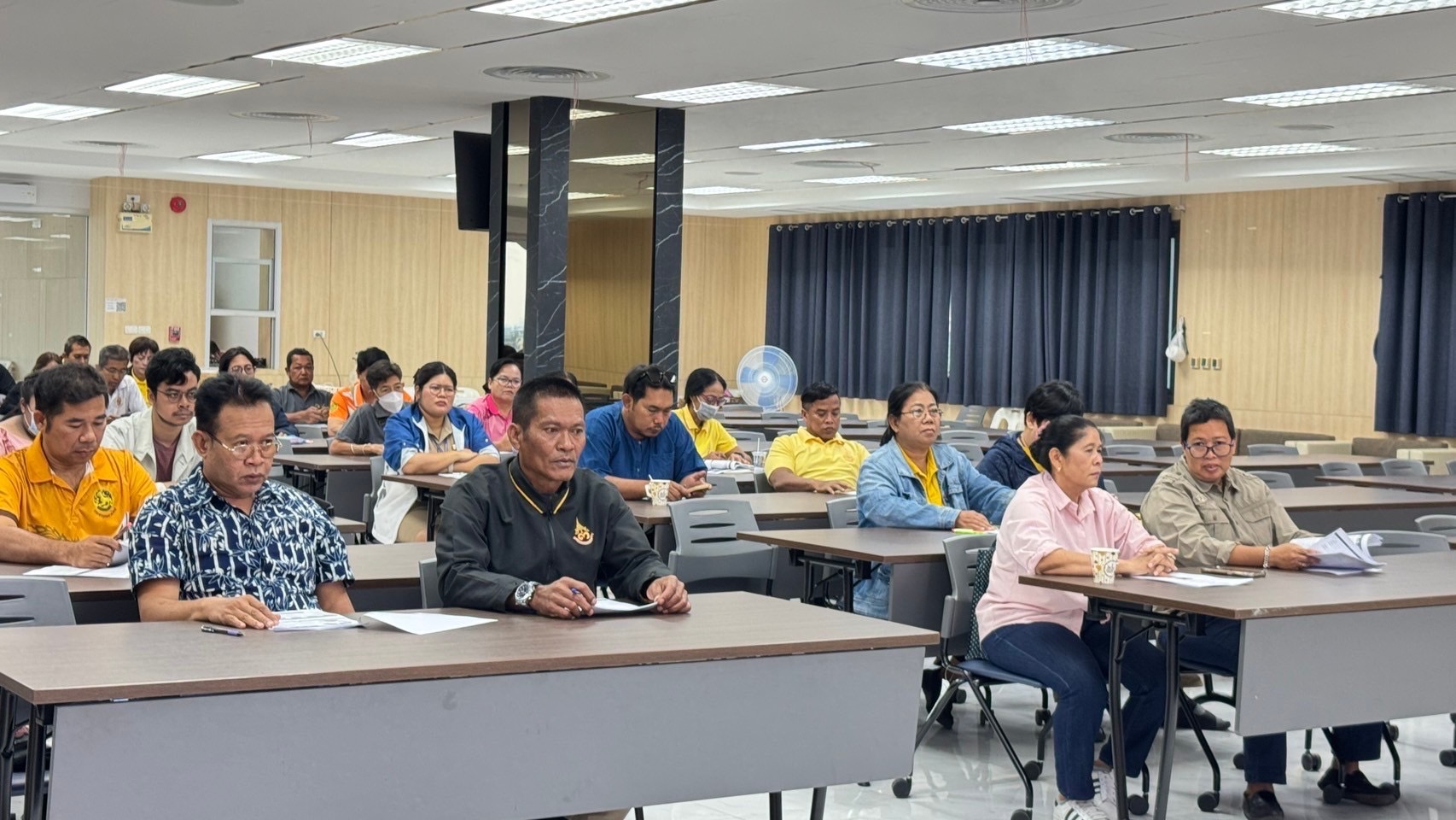 สพอ.เมืองนนทบุรีจัดการประชุมเชิงปฏิบัติการผู้จัดเก็บข้อมูลความจําเป็นพื้นฐาน (จปฐ.) อําเภอเมืองนนทบุรี จังหวัดนนทบุรี ประจําปี 2568 ด้วยเครื่องมืออิเล็กทรอนิกส์