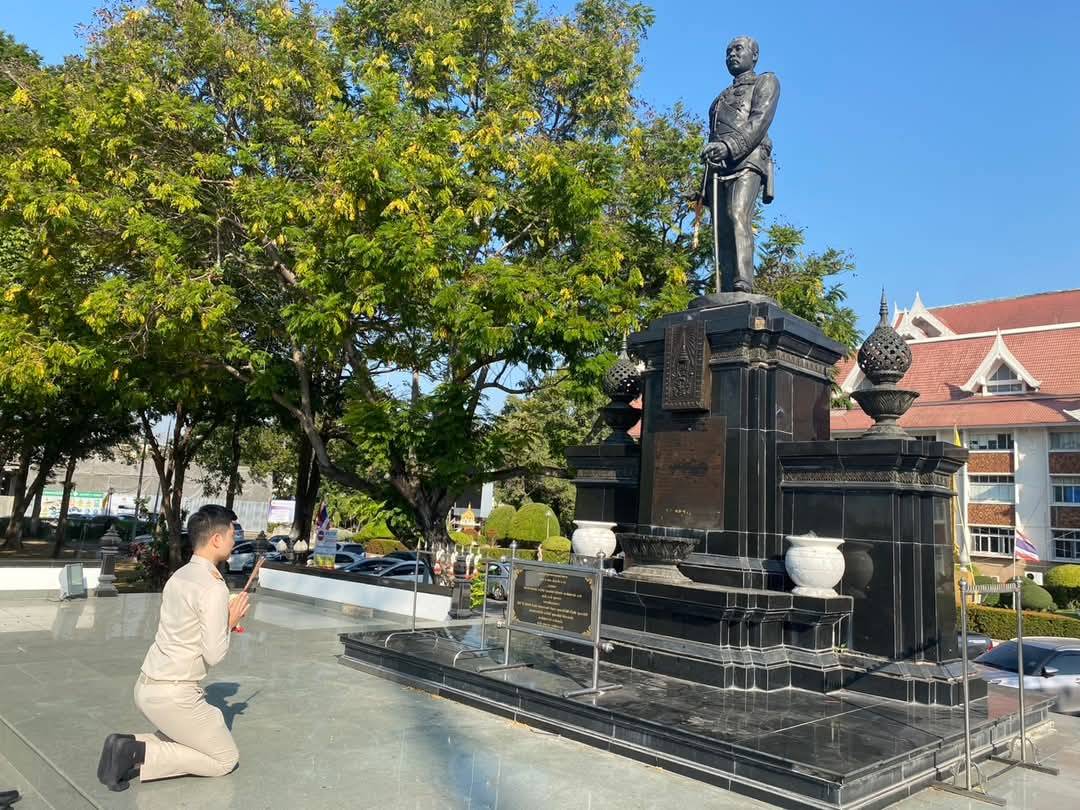 สำนักงานพัฒนาชุมชนอำเภอเมืองนนทบุรี ร่วมแสดงความยินดีกับ นายณัฐพจน์ บุญคง พัฒนาการอำเภอเมืองนนทบุรี