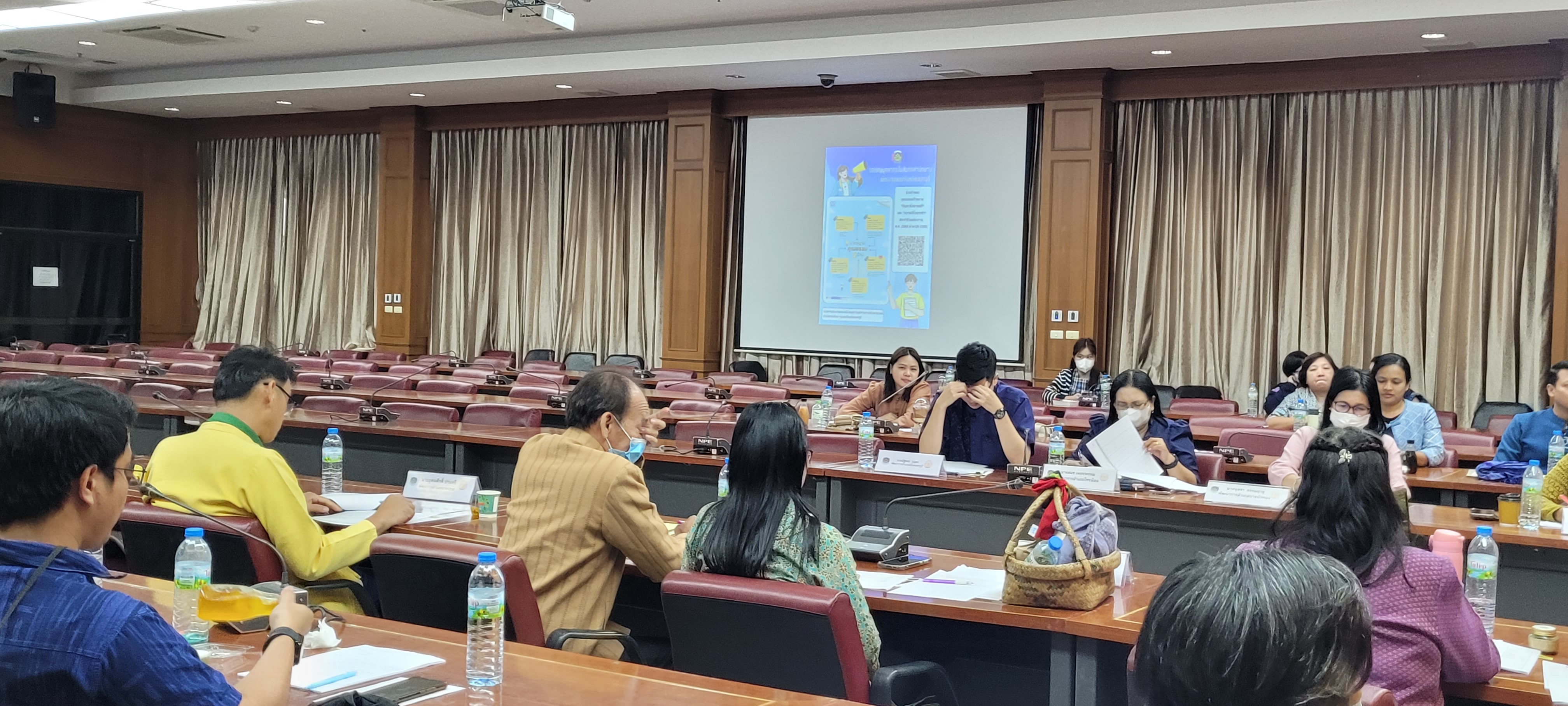 พช.นนทบุรีขับเคลื่อนโครงการประชุมเชิงปฏิบัติการเจ้าหน้าที่พัฒนาชุมชนจังหวัดนนทบุรี เพื่อขับเคลื่อนงานพัฒนาชุมชน ประจำปีงบประมาณ พ.ศ. 2568