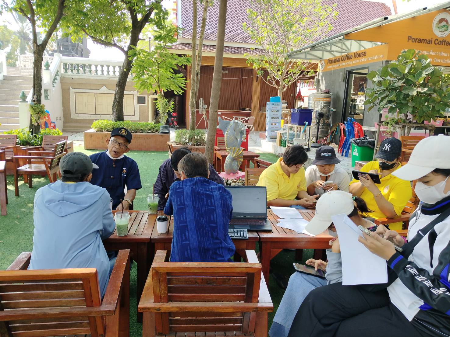 สำนักงานพัฒนาชุมชนอำเภอปากเกร็ด ติดตามและสนับสนุนการจัดเก็บข้อมูลความจำเป็นพื้นฐาน(จปฐ.)ตำบลเกาะเกร็ด อำเภอปากเกร็ด