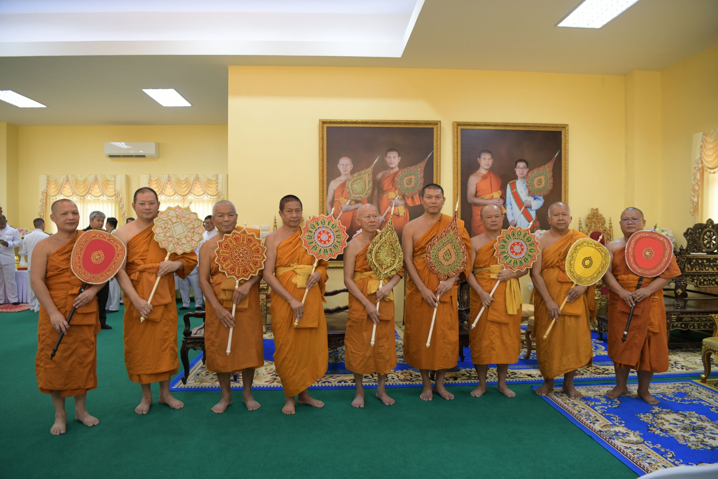 พช.นนทบุรี : ร่วมพิธีเจริญพระพุทธมนต์ เนื่องในโอกาสวันคล้ายวันประสูติเจ้าฟ้าสิริวัณณวรีฯ
