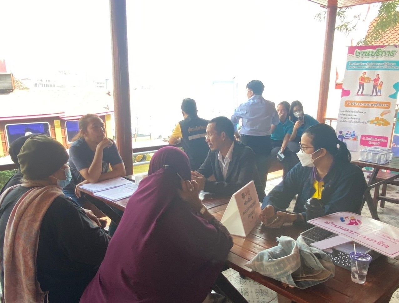 💕 พช.นนท์ ดำเนินการคลินิกให้คำปรึกษาพัฒนาคุณภาพชีวิตสมาชิกกองทุนพัฒนาบทบาทสตรี จังหวัดนนทบุรี 💕