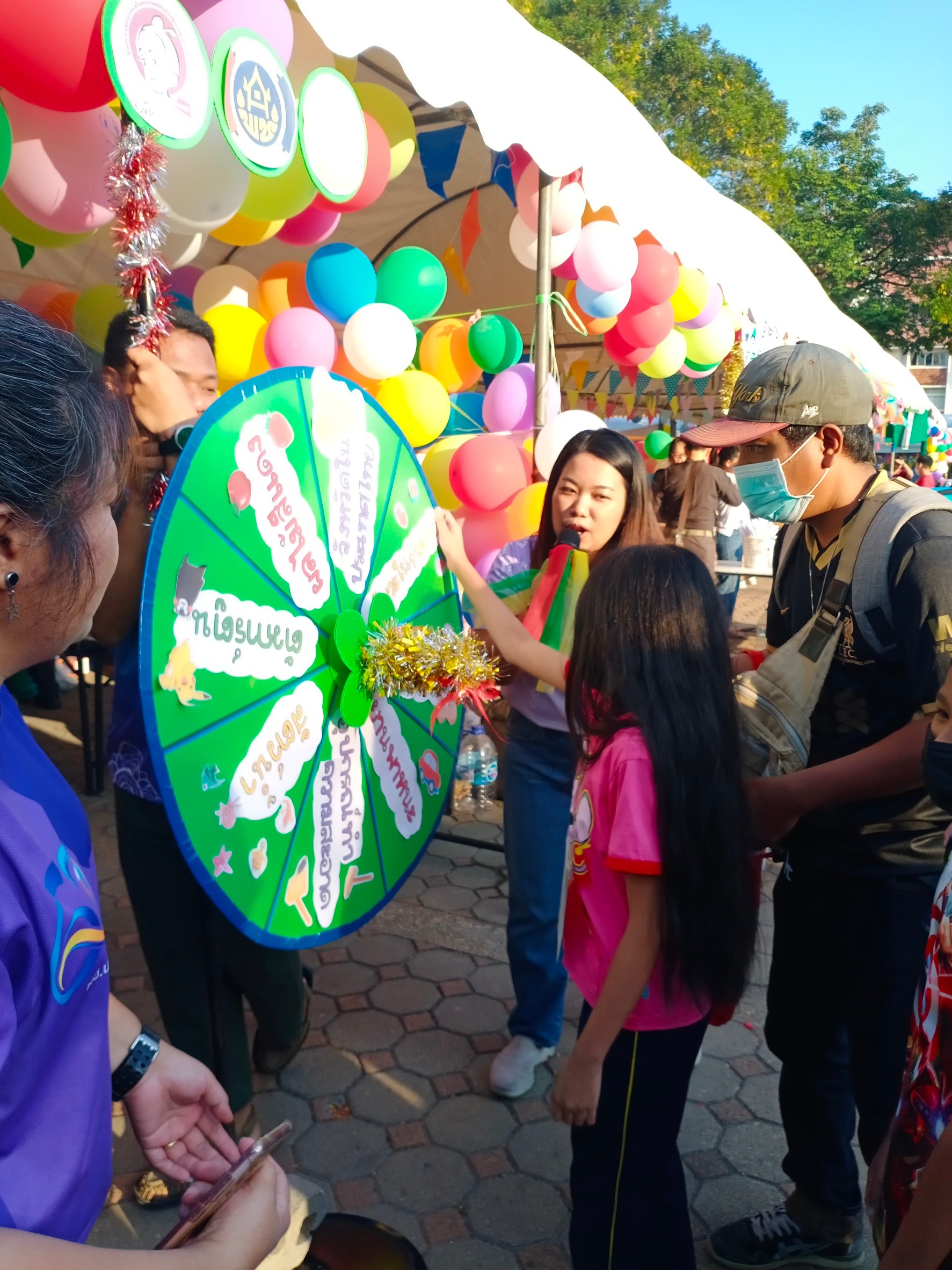 พช.นนทบุรีร่วมกิจกรรมงานวันเด็กแห่งชาติ ประจำปี 2568