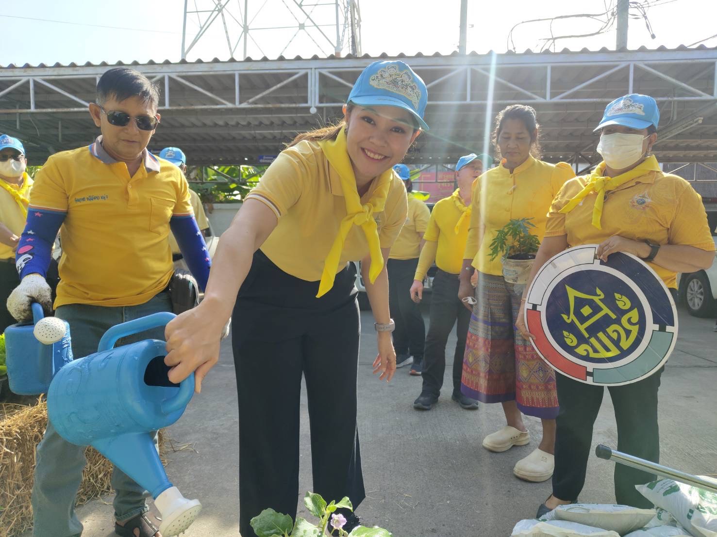 “สพอ.ไทรน้อยขับเคลื่อนกิจกรรมส่งเสริมการปลูกผักสวนครัวเพื่อสร้างความมั่นคงทางอาหาร (Food Security) “