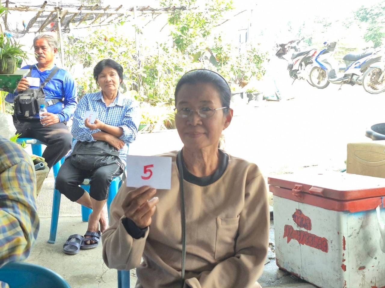 ”สพอ.ไทรน้อยดำเนินการทบทวน กำหนดทิศทาง และปรับแผนพัฒนาหมู่บ้าน“