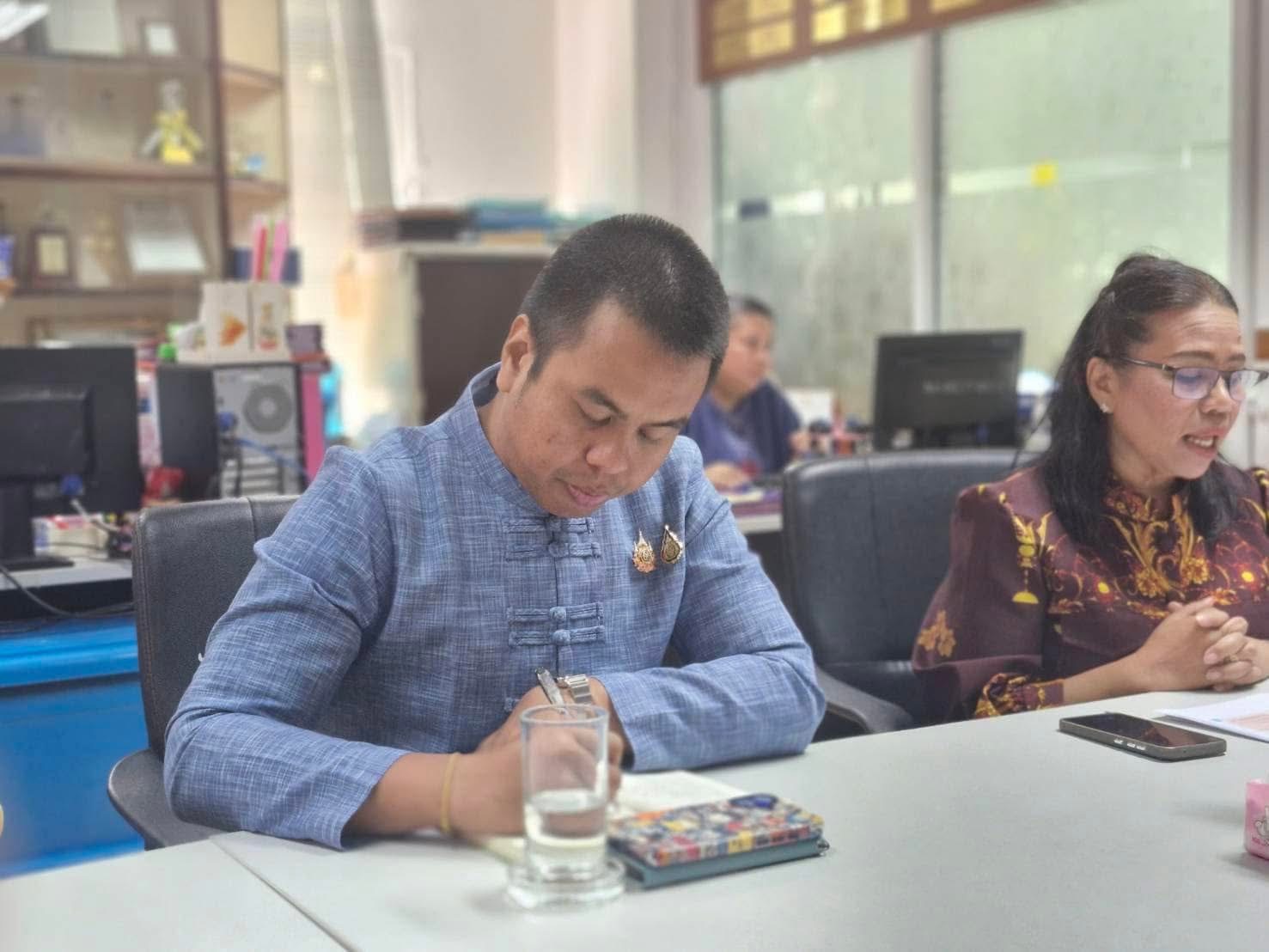 🔶️ นางสาวณัฐนิช อินทสระ ผู้ตรวจราชการกรม ตรวจติดตามผลการปฏิบัติราชการ ประจำเดือนมกราคม 2568 ณ จังหวัดนนทบุรี มุ่งเน้นหลักการขับเคลื่อนงาน พช. เพื่อความกินดีอยู่ดีของพี่น้องประชาชน 🔶️