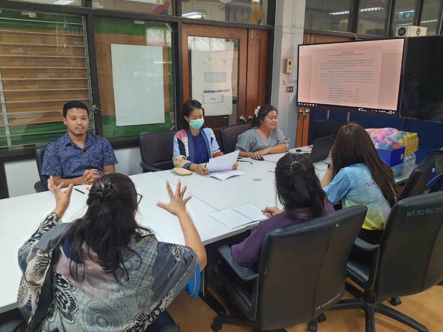พช.นนทบุรีติดตามการดำเนินงานโครงการพัฒนาชุมชนใสสะอาด สำนักงานพัฒนาชุมชนจังหวัดนนทบุรี ประจำปีงบประมาณ 2568