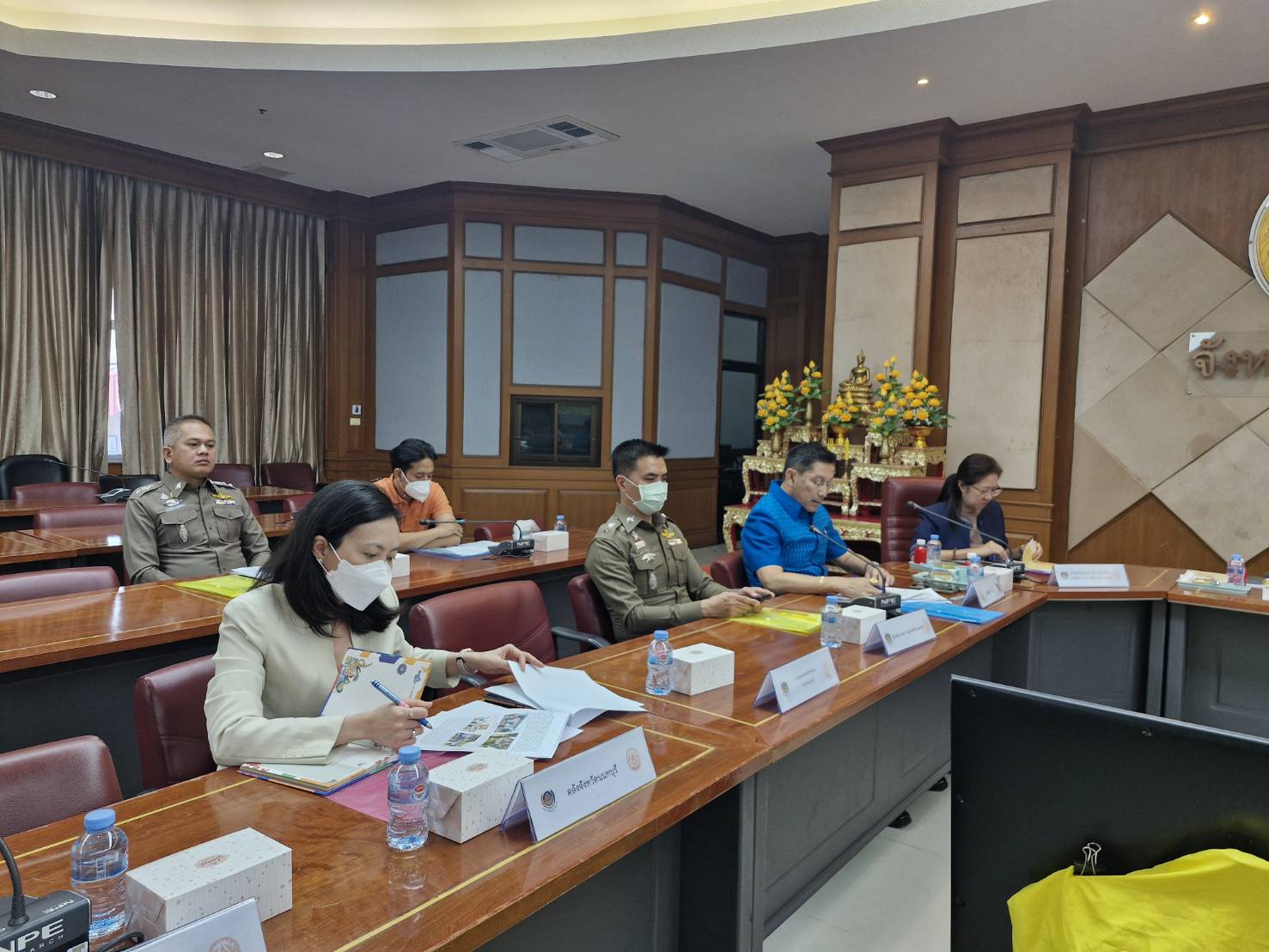 พช.นนทบุรีดำเนินการประชุมเชิงปฏิบัติการส่งเสริมการบูรณาการกลไกการขับเคลื่อนการขจัดความยากจน ระดับจังหวัด