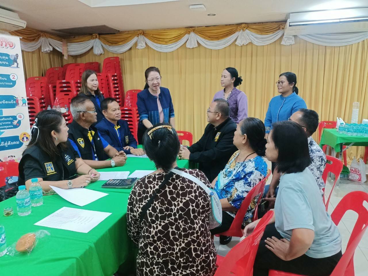 💕 พช.นนทบุรี ดำเนินการคลินิกให้คำปรึกษาพัฒนาคุณภาพชีวิตสมาชิกกองทุนพัฒนาบทบาทสตรี จังหวัดนนทบุรี 💕