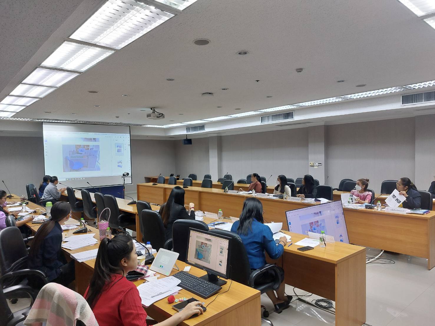 📢📢 พช.นนทบุรี จัดประชุมคณะอนุกรรมการบริหารกองทุนพัฒนาบทบาทสตรี ครั้งที่ 2/2568