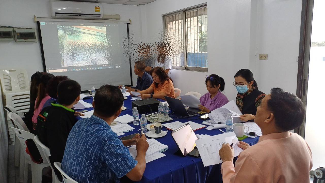 พช.ปากเกร็ดจัดประชุมคณะอนุกรรมการกลั่นกรองและติดตามการดำเนินงานกองทุนพัฒนาบทบาทสตรีอำเภอ(อกส.อ) อำเภอปากเกร็ด ครั้งที่ 1/2568 ปีงบประมาณ 2568
