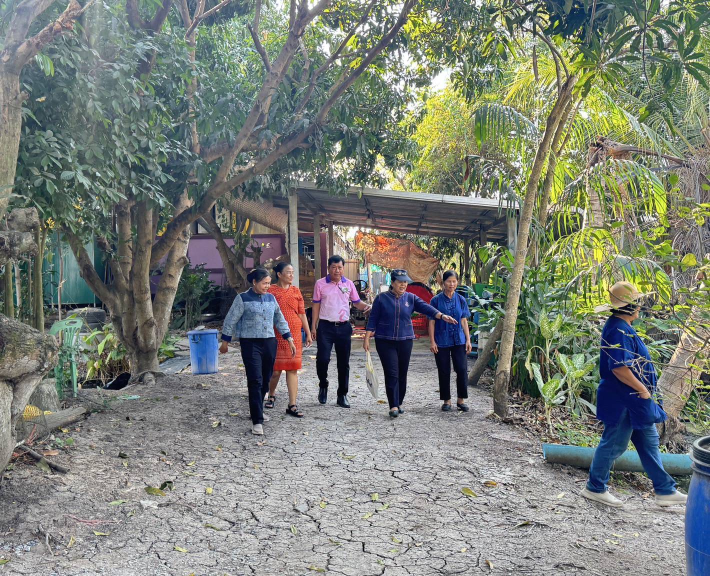 ผู้ตรวจราชการกรมการพัฒนาชุมชน ลงพื้นที่ตรวจราชการในพื้นที่จังหวัดนนทบุรี