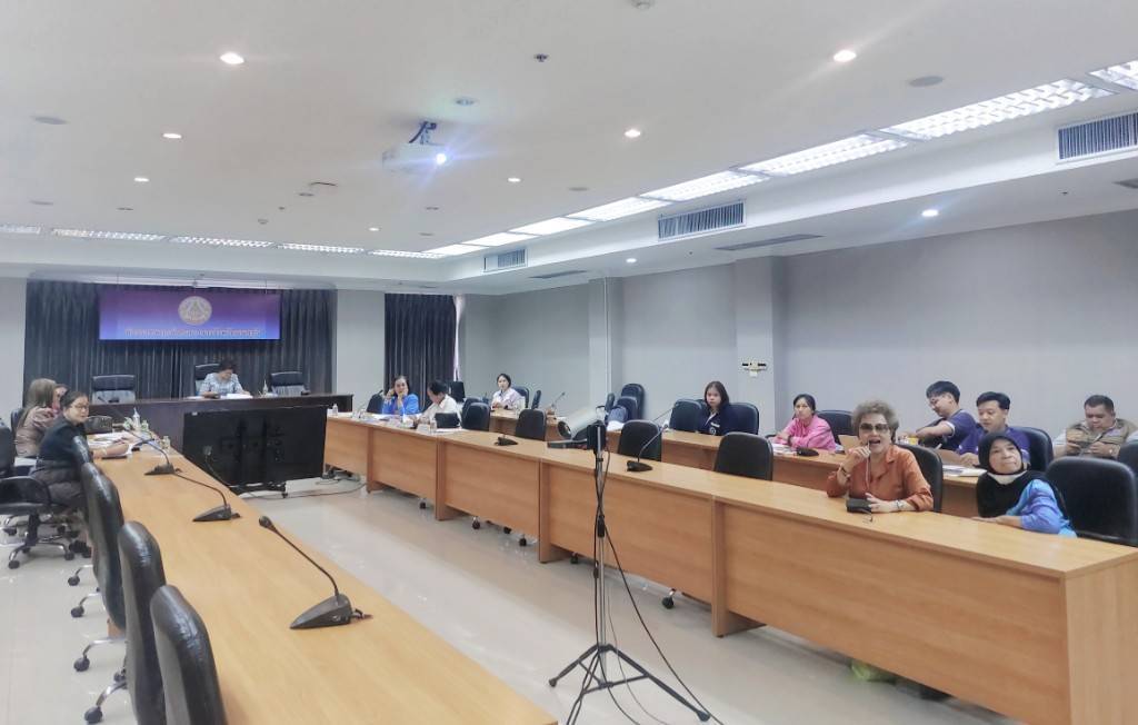 📢📢 พช.นนทบุรี จัดประชุมคณะทำงานขับเคลื่อนกองทุนพัฒนาบทบาทสตรีจังหวัดนนทบุรี ครั้งที่ 2/2568